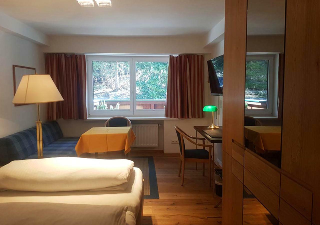 Comfort Rooms Bruckner バードガシュタイン 部屋 写真